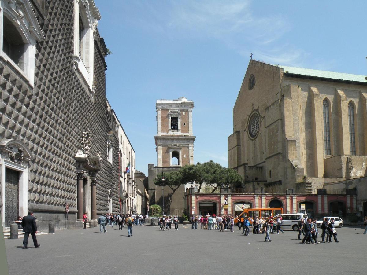 Santa Chiara Home Spaccanapoli Екстер'єр фото