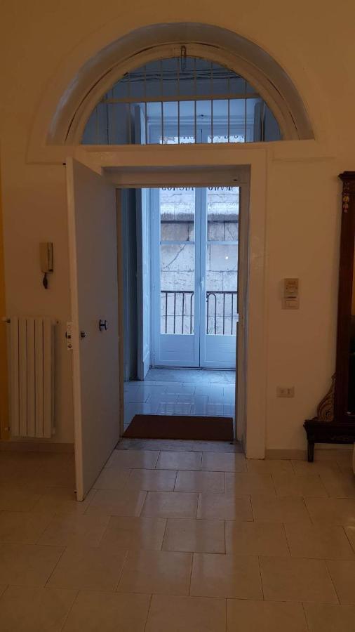 Santa Chiara Home Spaccanapoli Екстер'єр фото