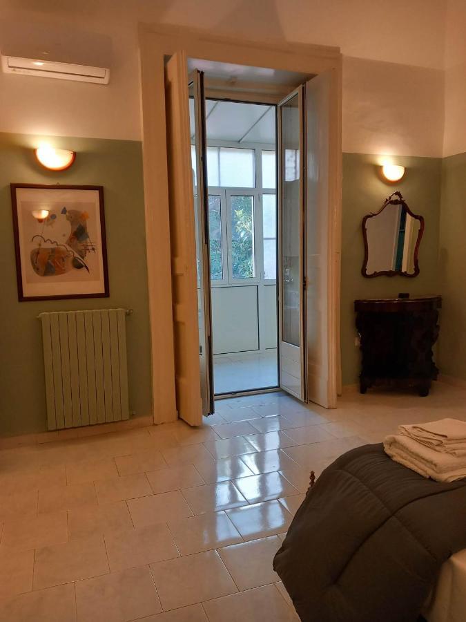 Santa Chiara Home Spaccanapoli Екстер'єр фото