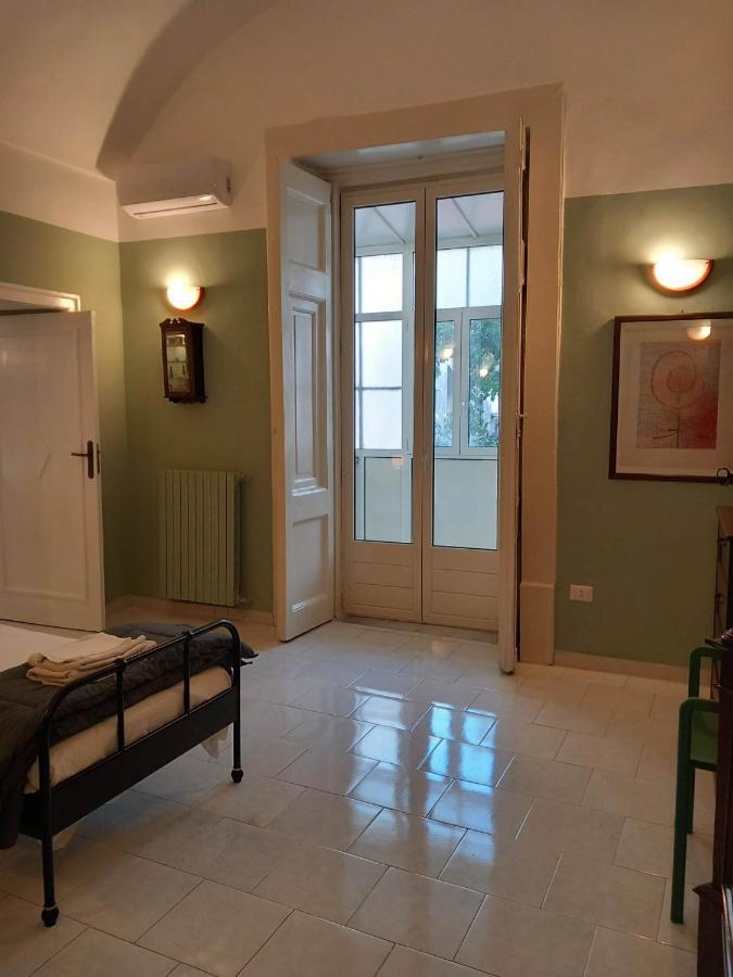 Santa Chiara Home Spaccanapoli Екстер'єр фото