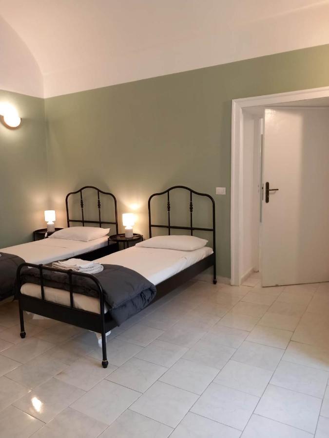 Santa Chiara Home Spaccanapoli Екстер'єр фото